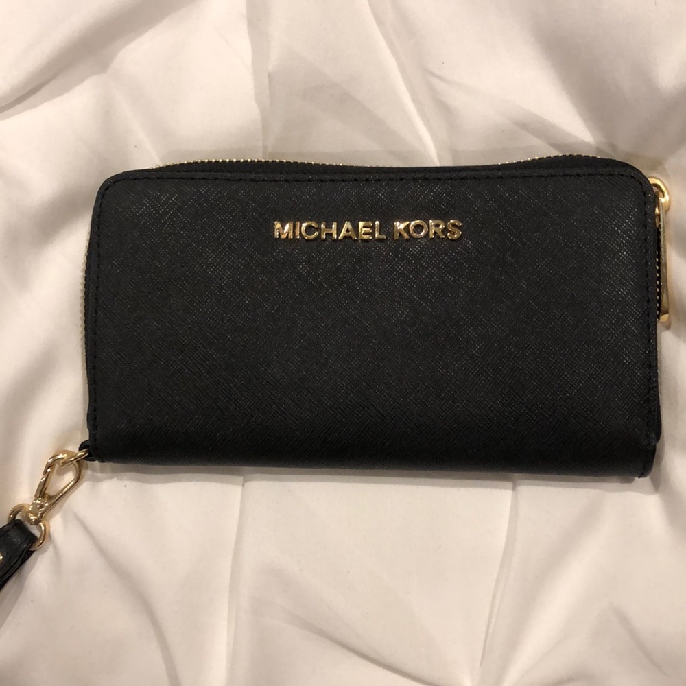 Michael kors wallet, like new